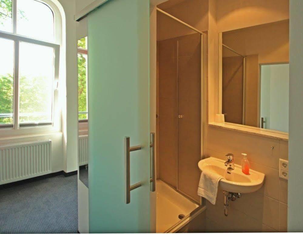 Hotel Zwischen Den Seen Waren  Eksteriør bilde