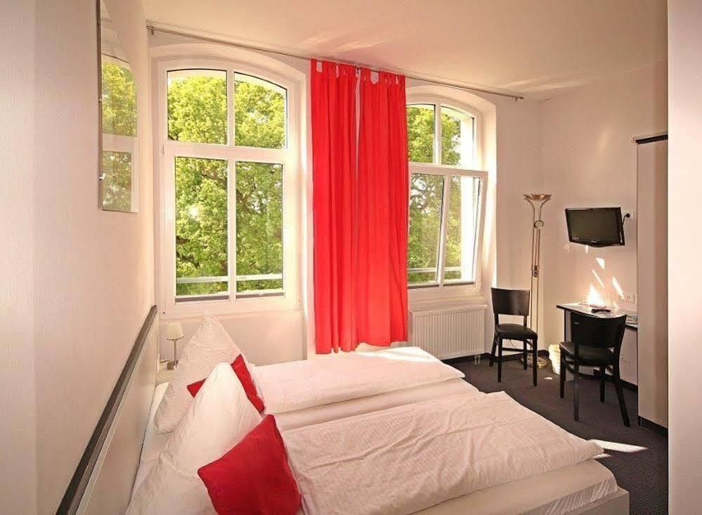 Hotel Zwischen Den Seen Waren  Eksteriør bilde